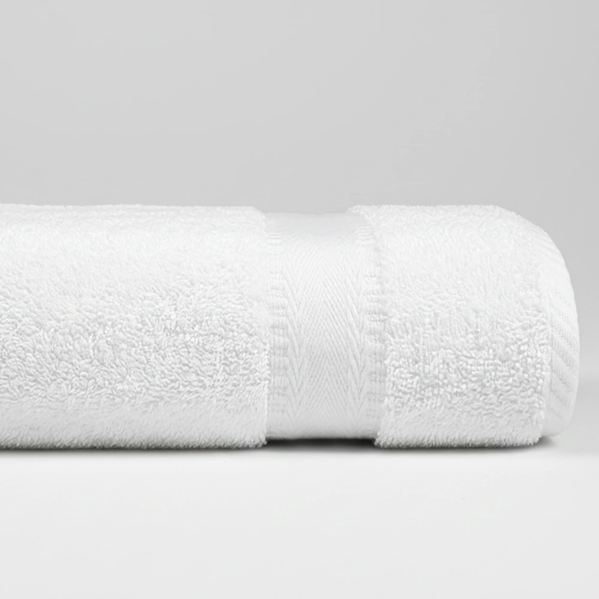 Kashmir Bath Towels 700 GSM